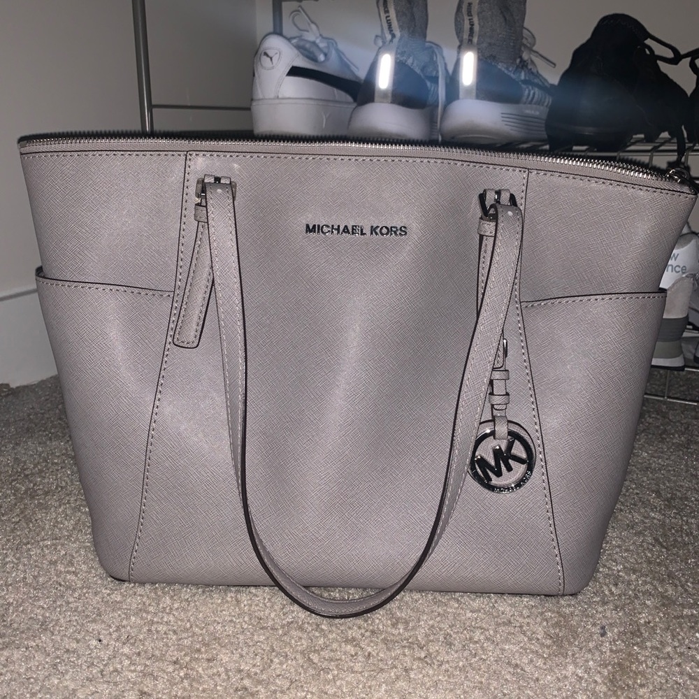 Michael Kors tote